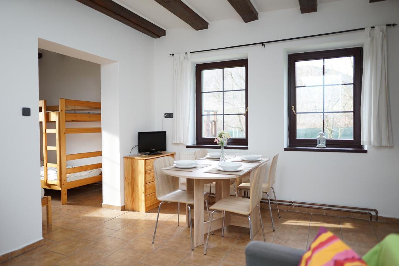 Apartmanove Ubytovani V Koutech Loucna nad Desnou Exterior photo